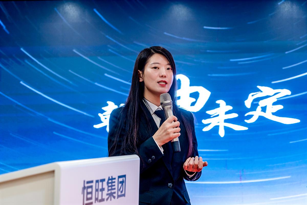 外貿(mào)部總經(jīng)理助理、鉆樁部長(zhǎng)劉美紅